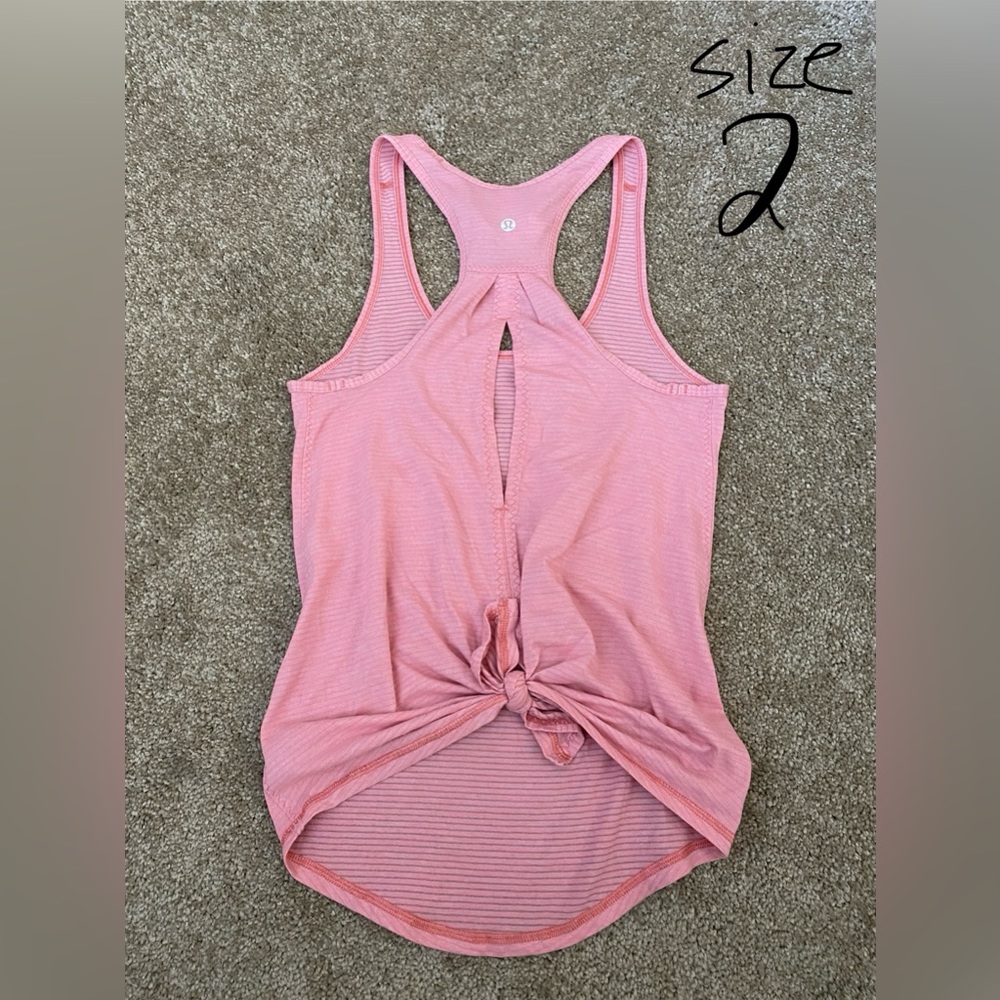 Lululemon tank size 2